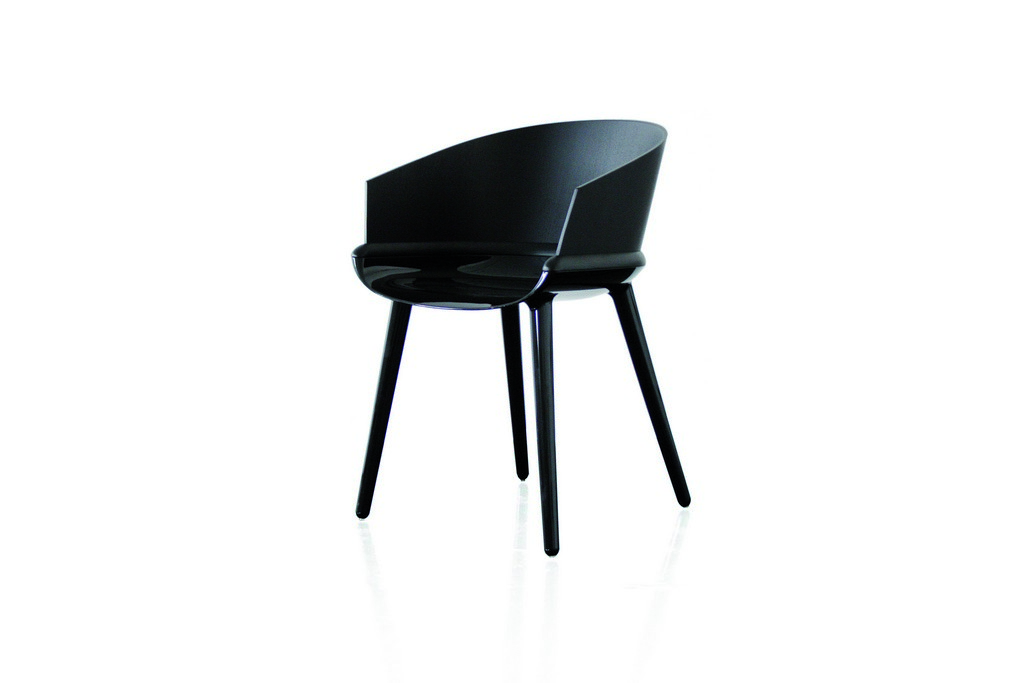 Cyborg Armchair Magis
