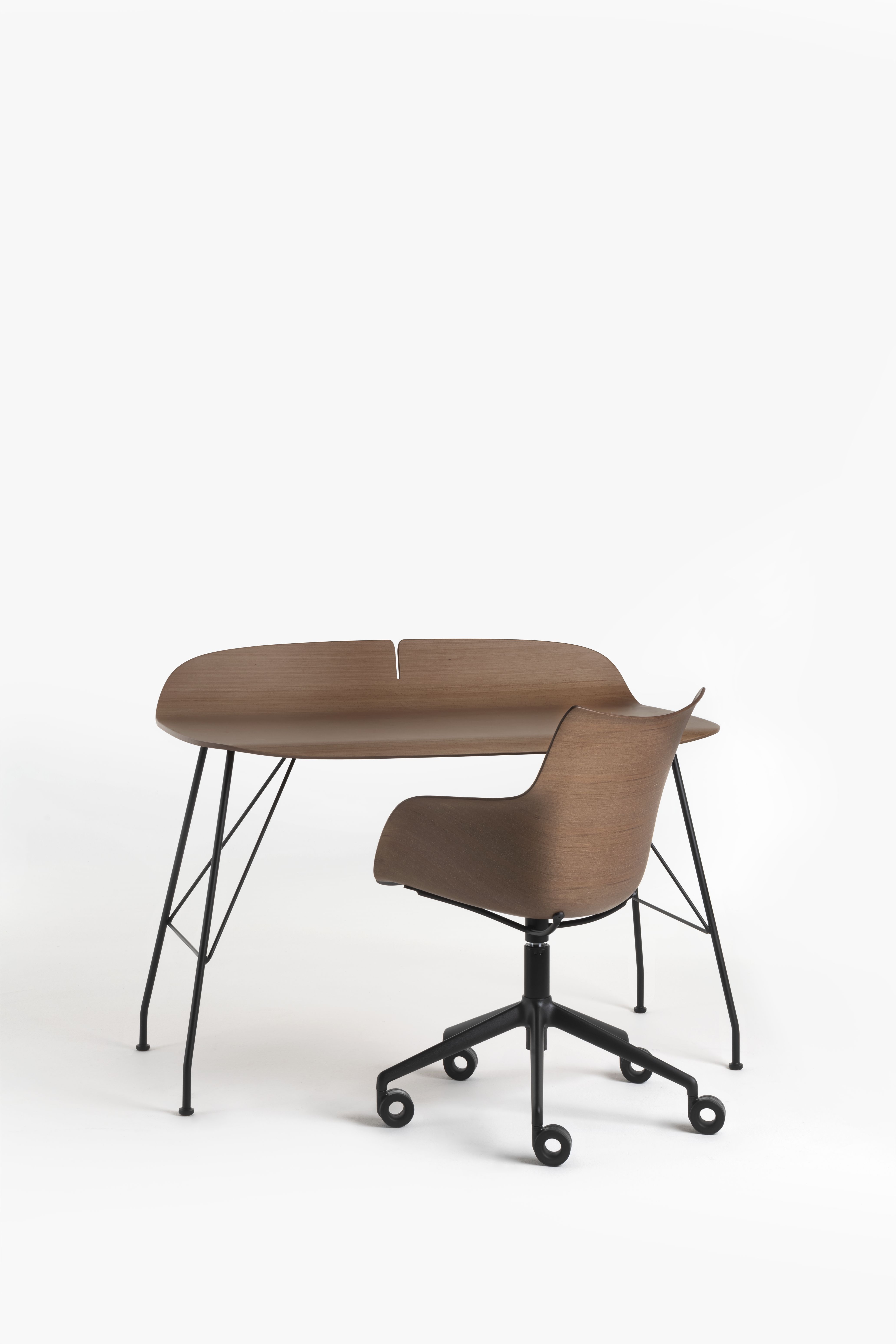 Q/Wood Swivel Chair Kartell