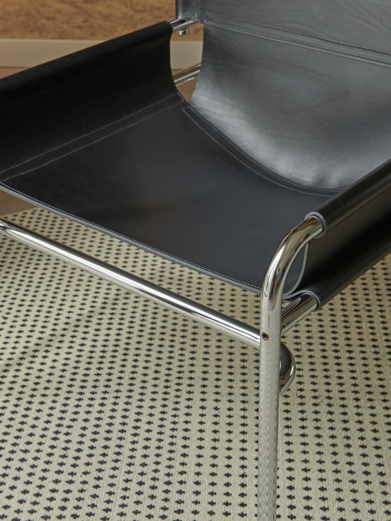 SZ 14 Armchair Spectrum