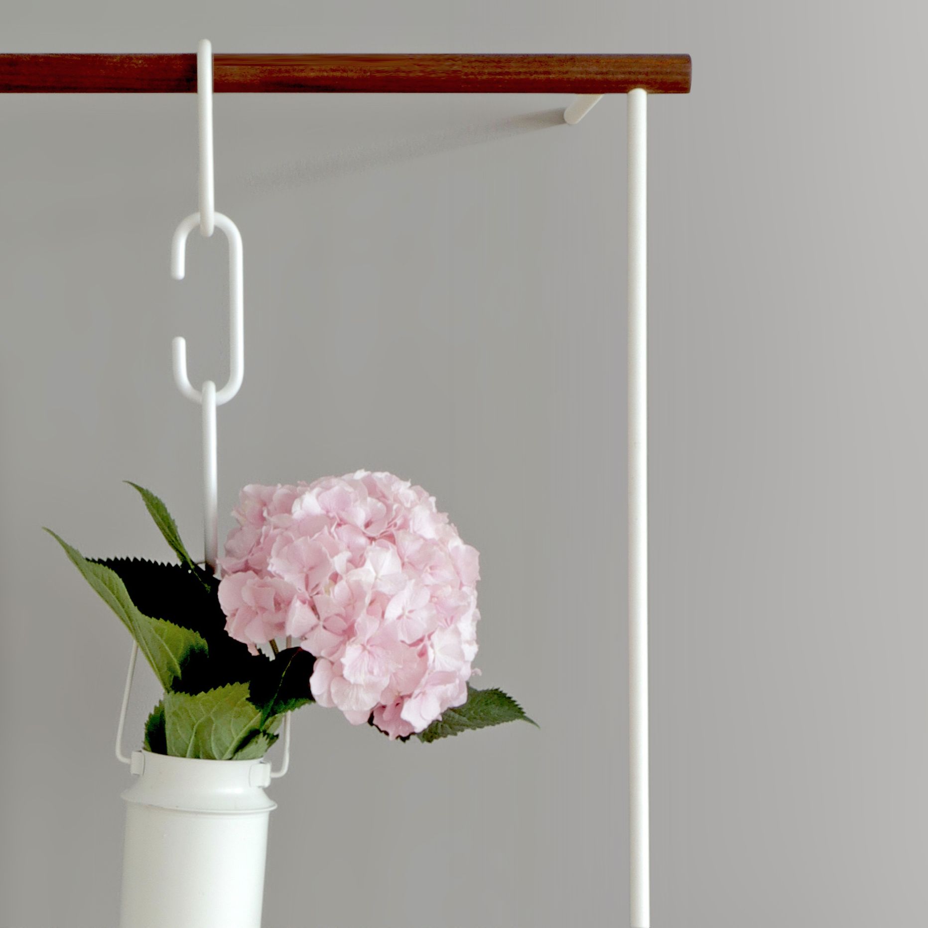Little Leanon II valet stand Lean On White Roomsafari