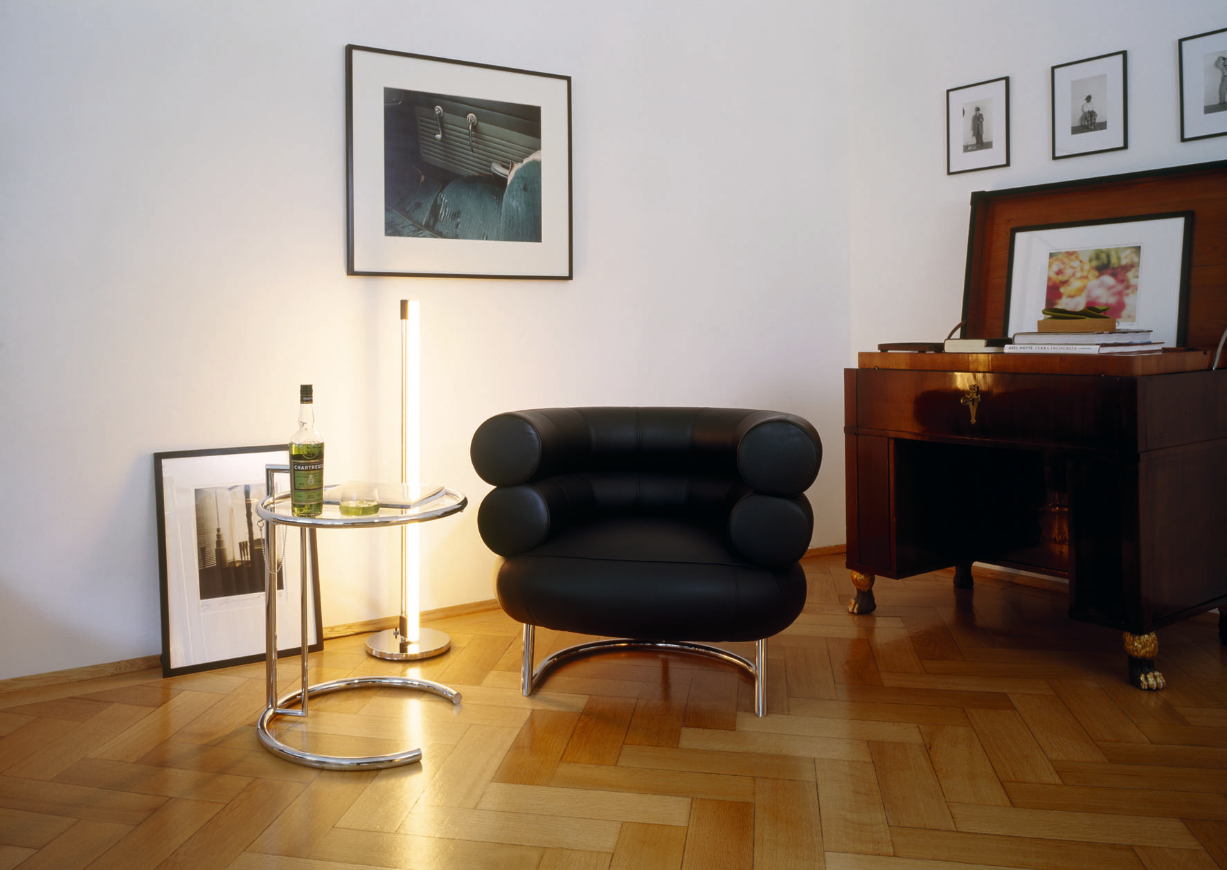 Adjustable Table E1027 Side Table ClassiCon - QUICK SHIP