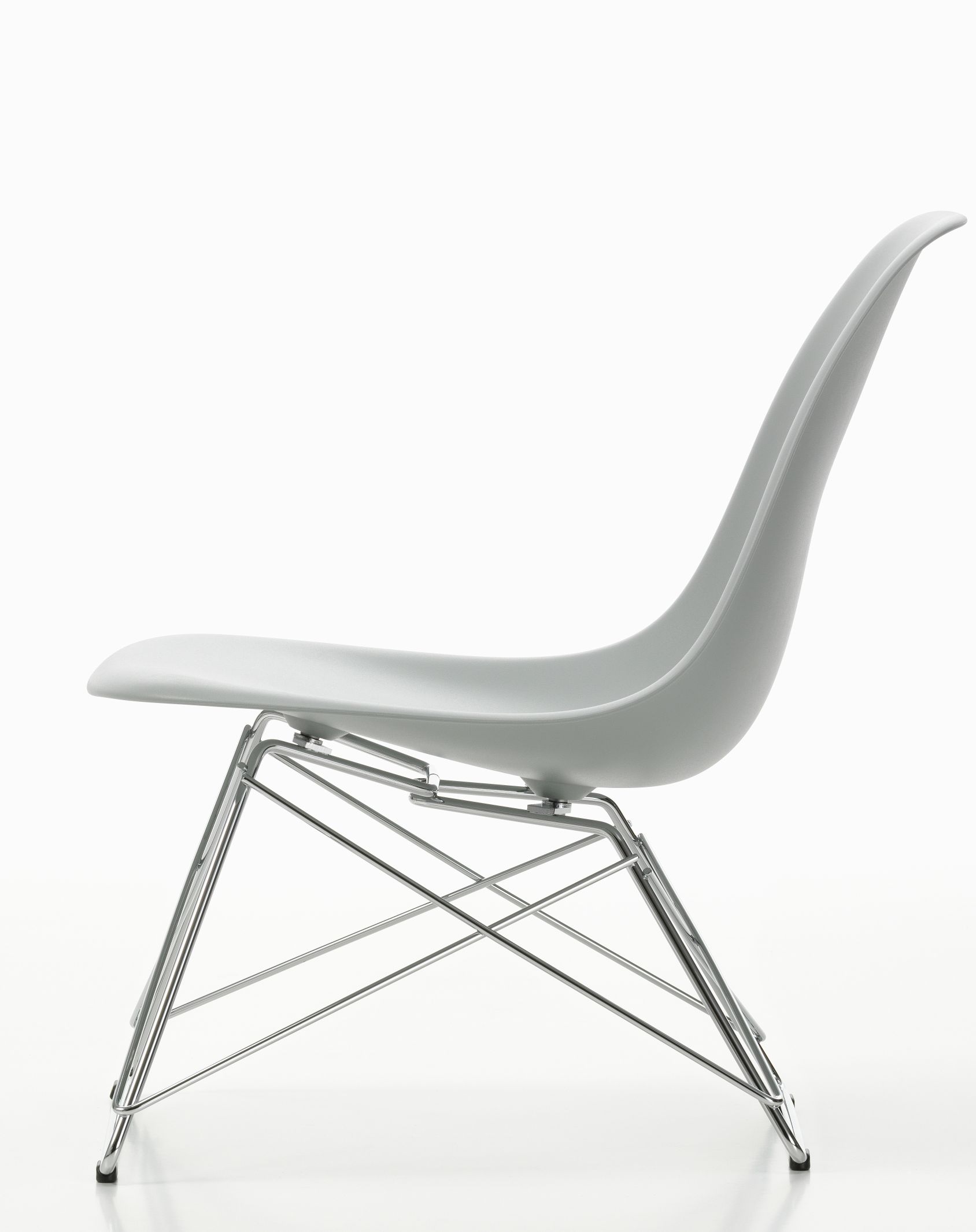 Eames Plastic Side Chair LSR Chair Vitra