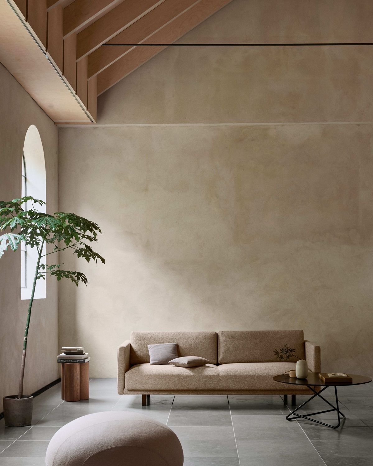 MEGHAN Sofa / Sofa bed Softline