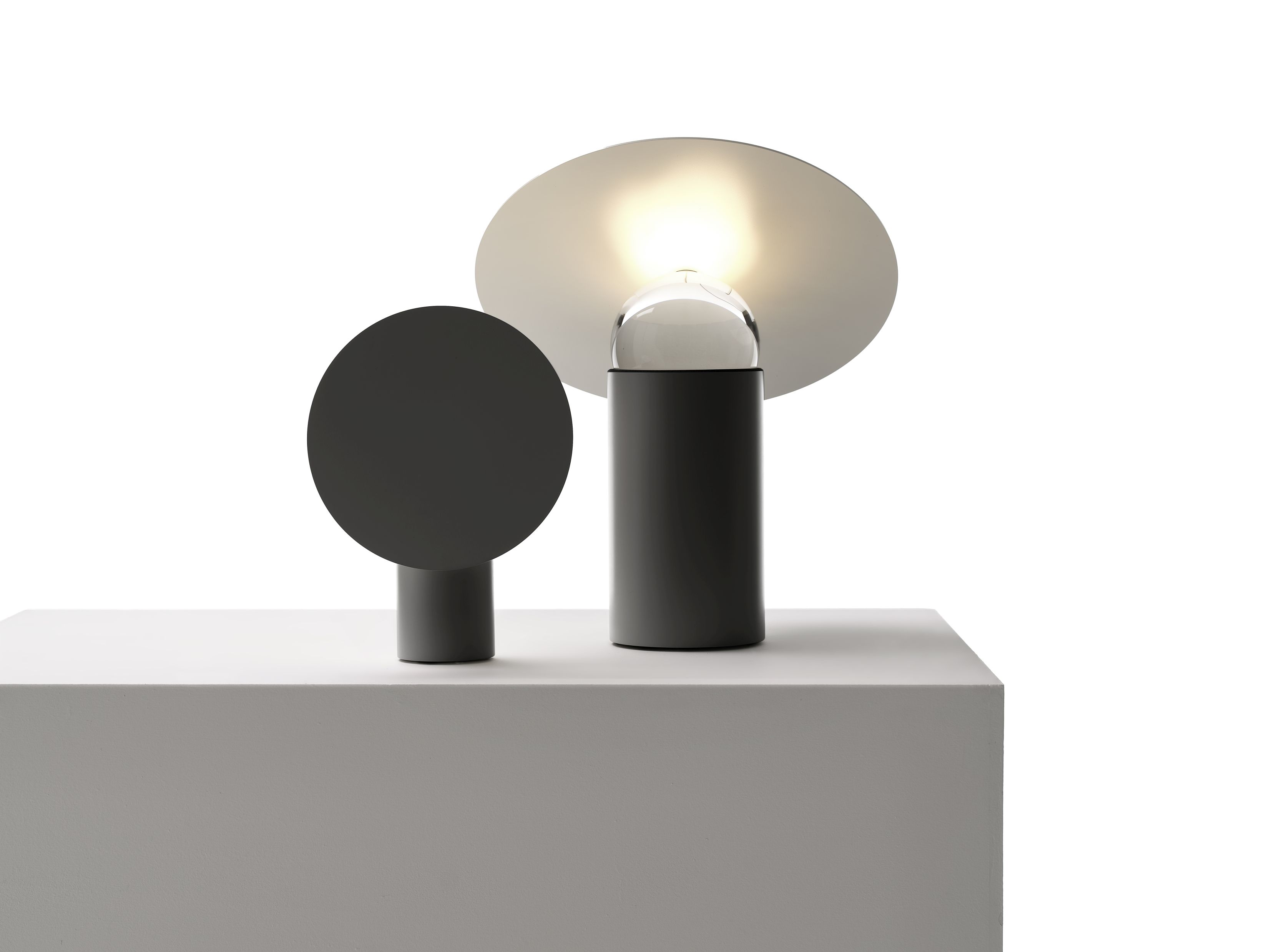 Era Table lamp white - small Mogg