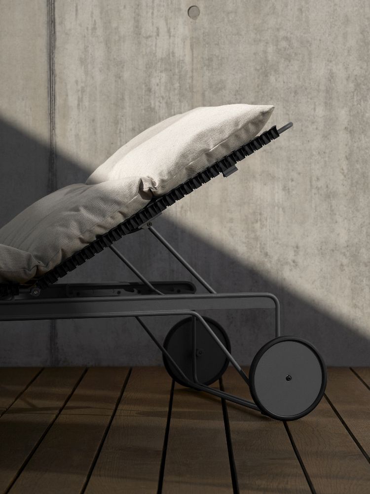 Click Adjustable Chaise Longue sun lounger Outdoor HOUE