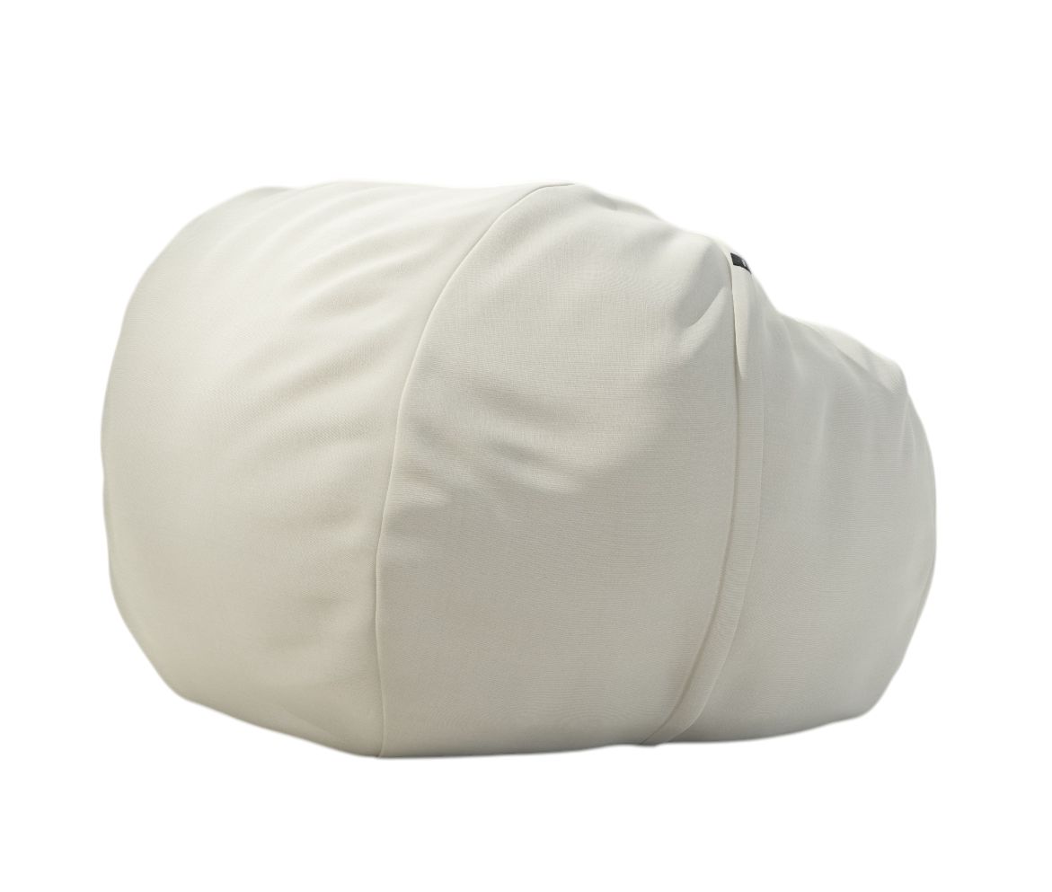 Beiger vetsak Sitzsack Medium Outdoor, ideal als bequeme Sitzgelegenheit für Garten und Terrasse.