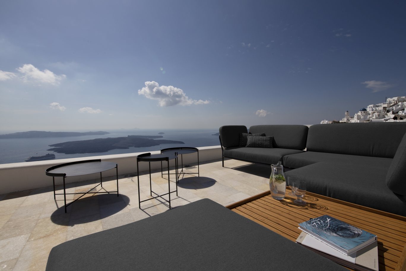 Level Sofa Outdoor Houe
