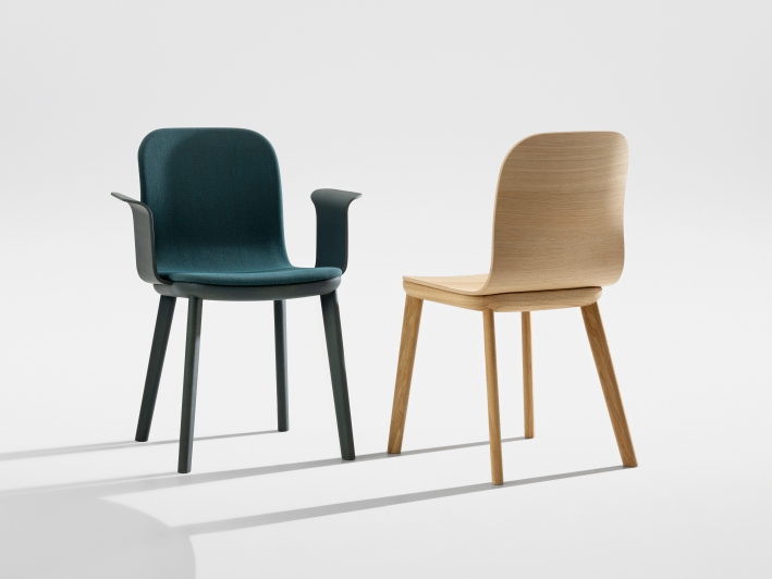 Aeon Comfort Chair armchair Zeitraum Aeon Comfort Chair armchair Zeitraum