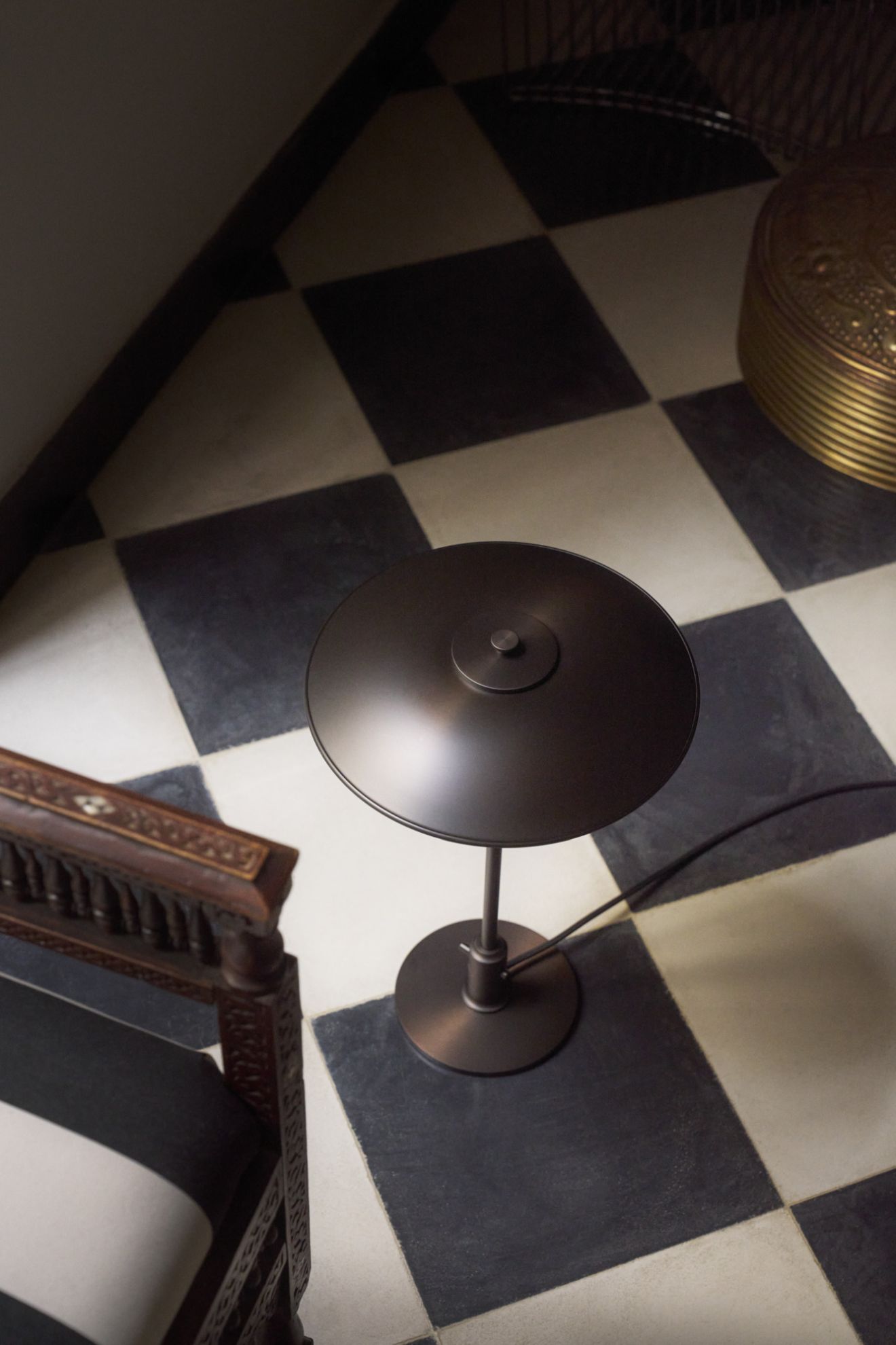 PH 3/2 Aged Brass Opal table lamp Louis Poulsen