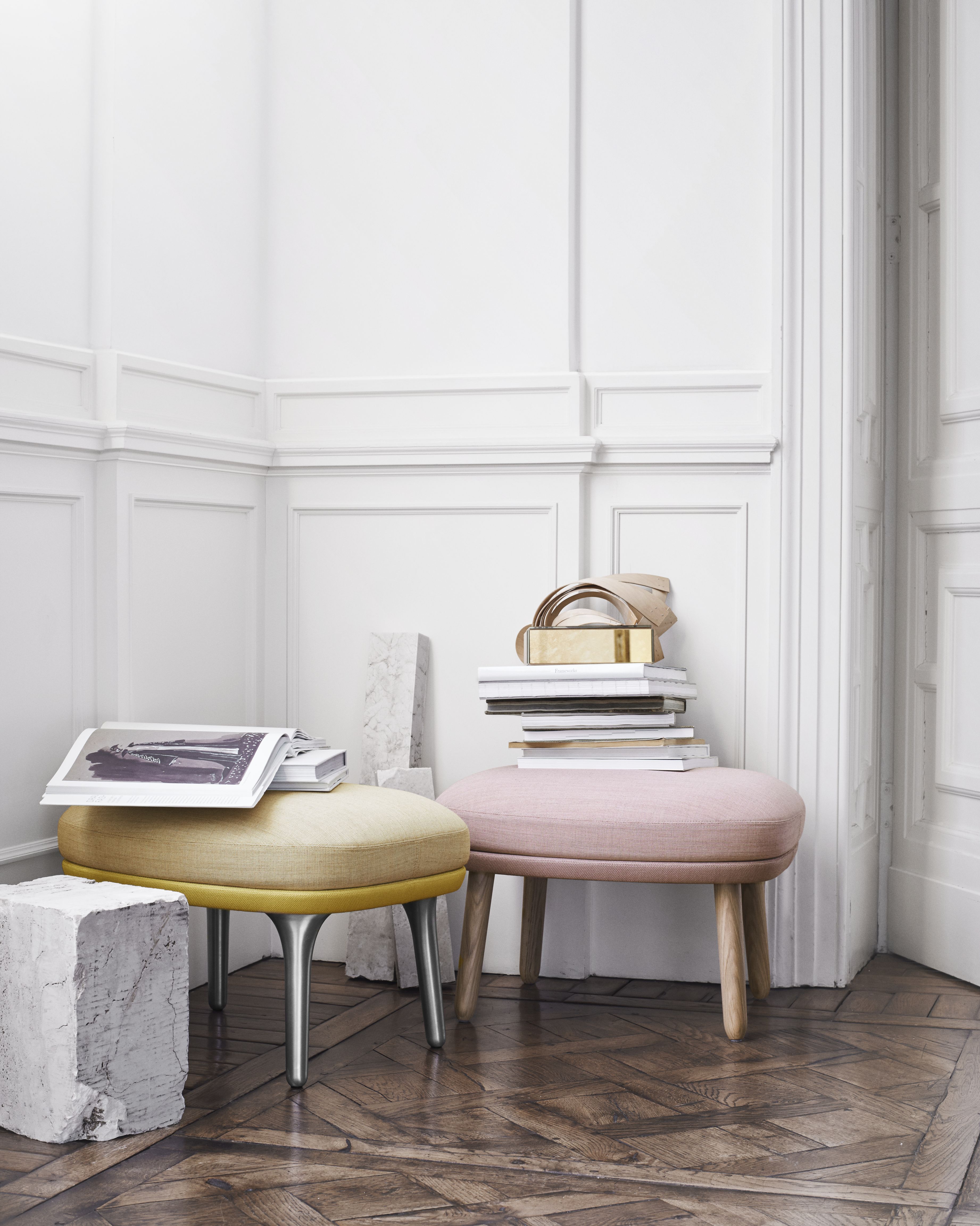 Ro Armchair Wood Fritz Hansen