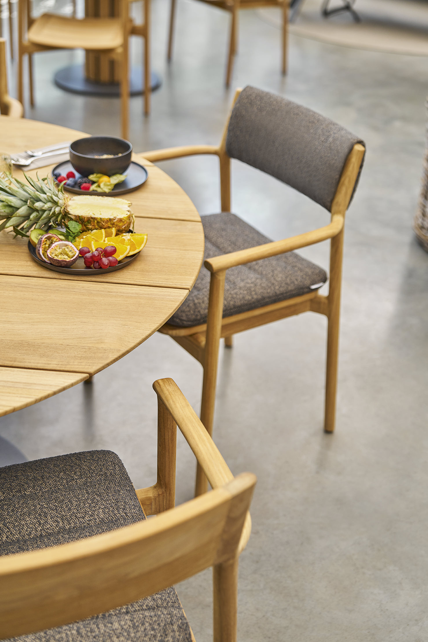Teva Round table / Dining table Weishäupl