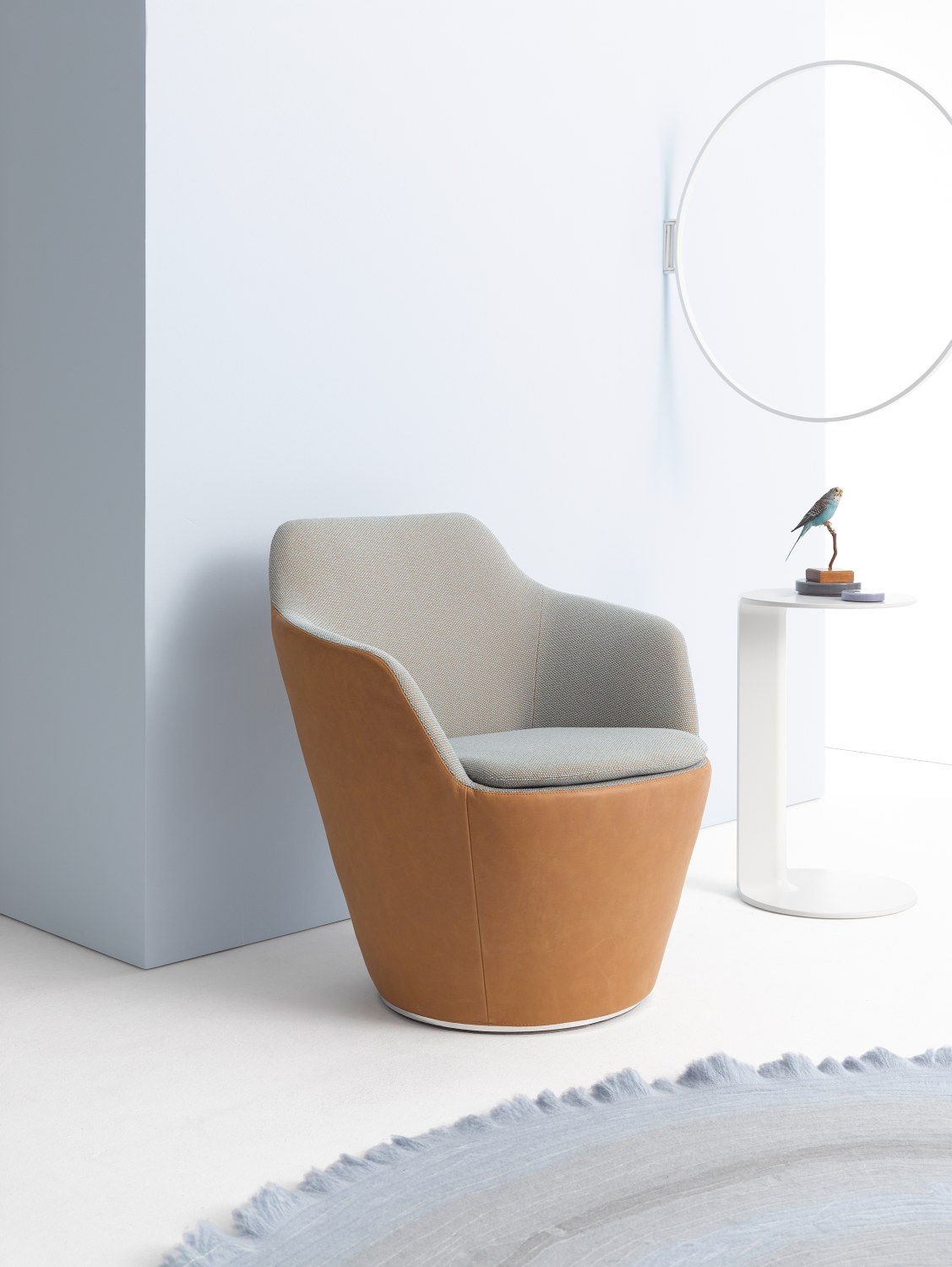 Flint Swivel Armchair with Plate Base Swivel Cor 