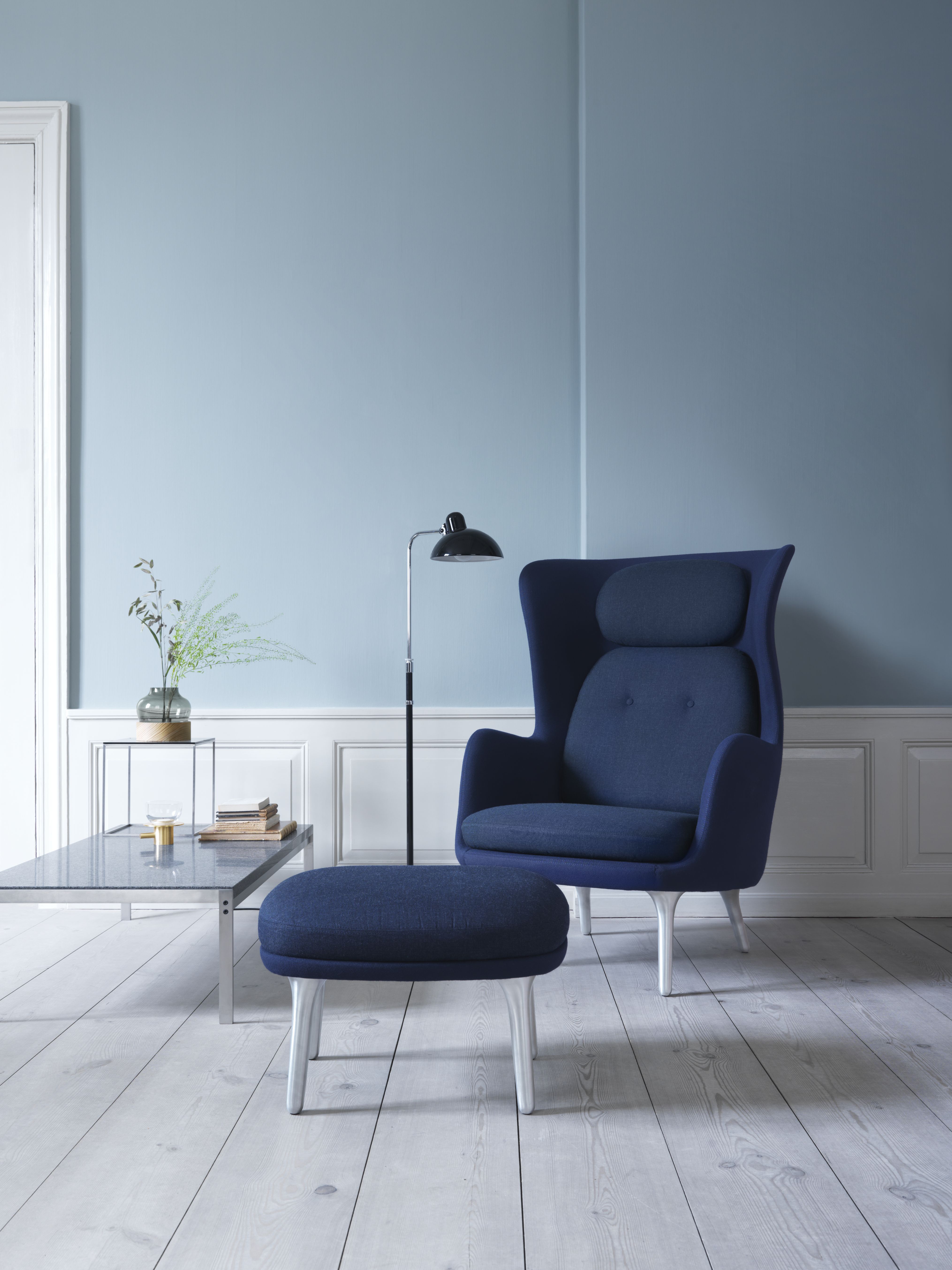 Ro Armchair Wood Fritz Hansen