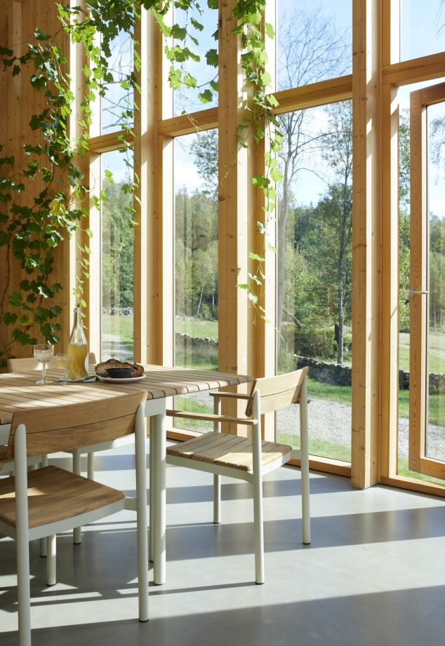 Pelagus Chair Skagerak by Fritz Hansen Hunter green