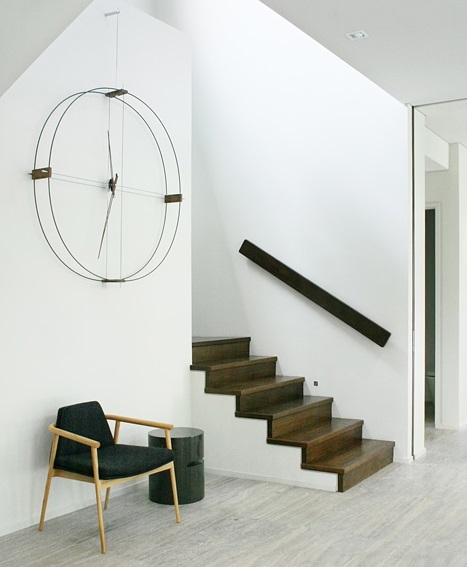 Delmori Wall Clock nomon Black/Walnut