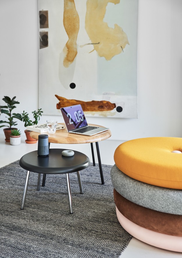Tom coffee table Richard Lampert