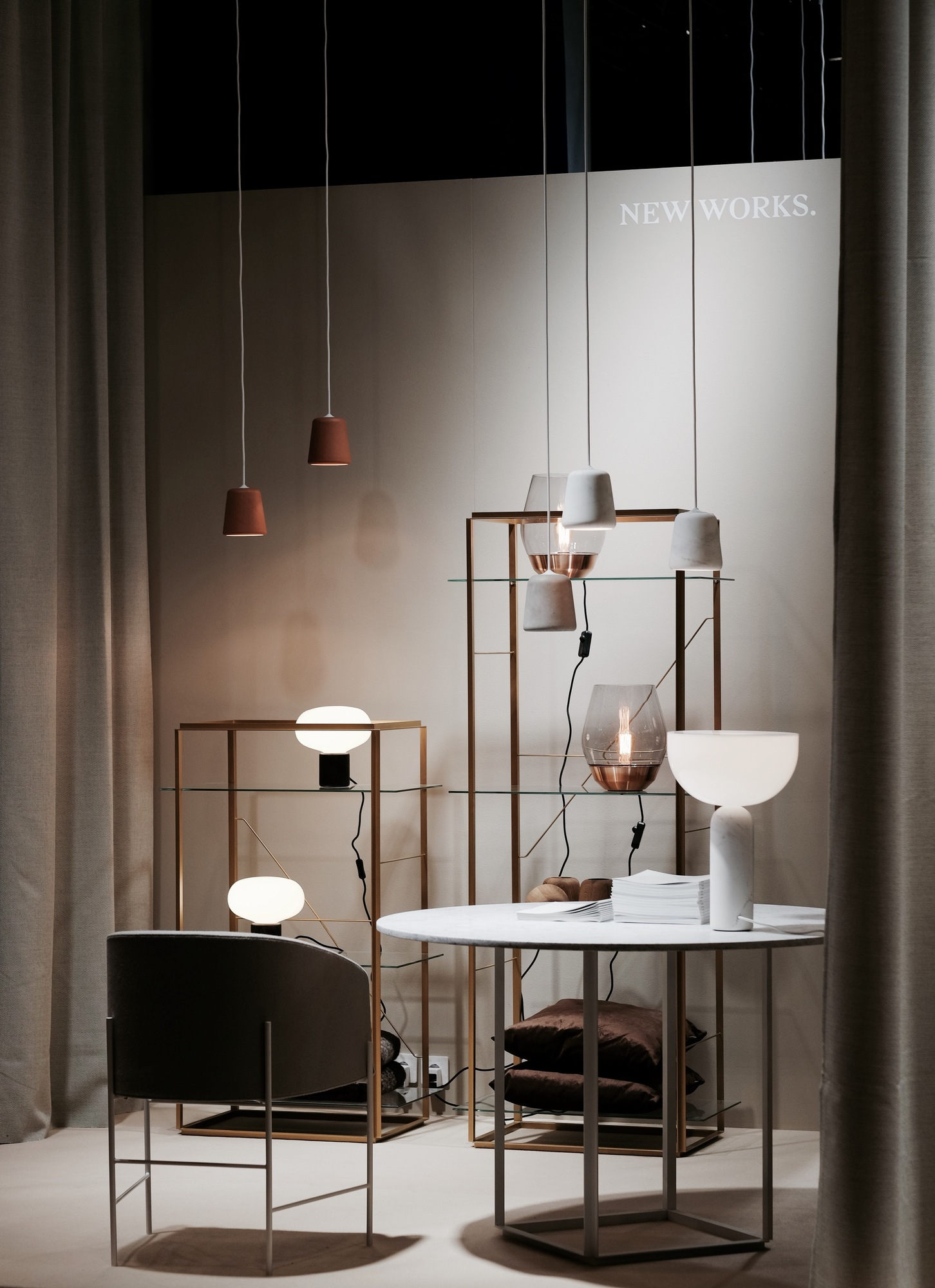 Karl-Johan Table lamp New Works oak / opal glass