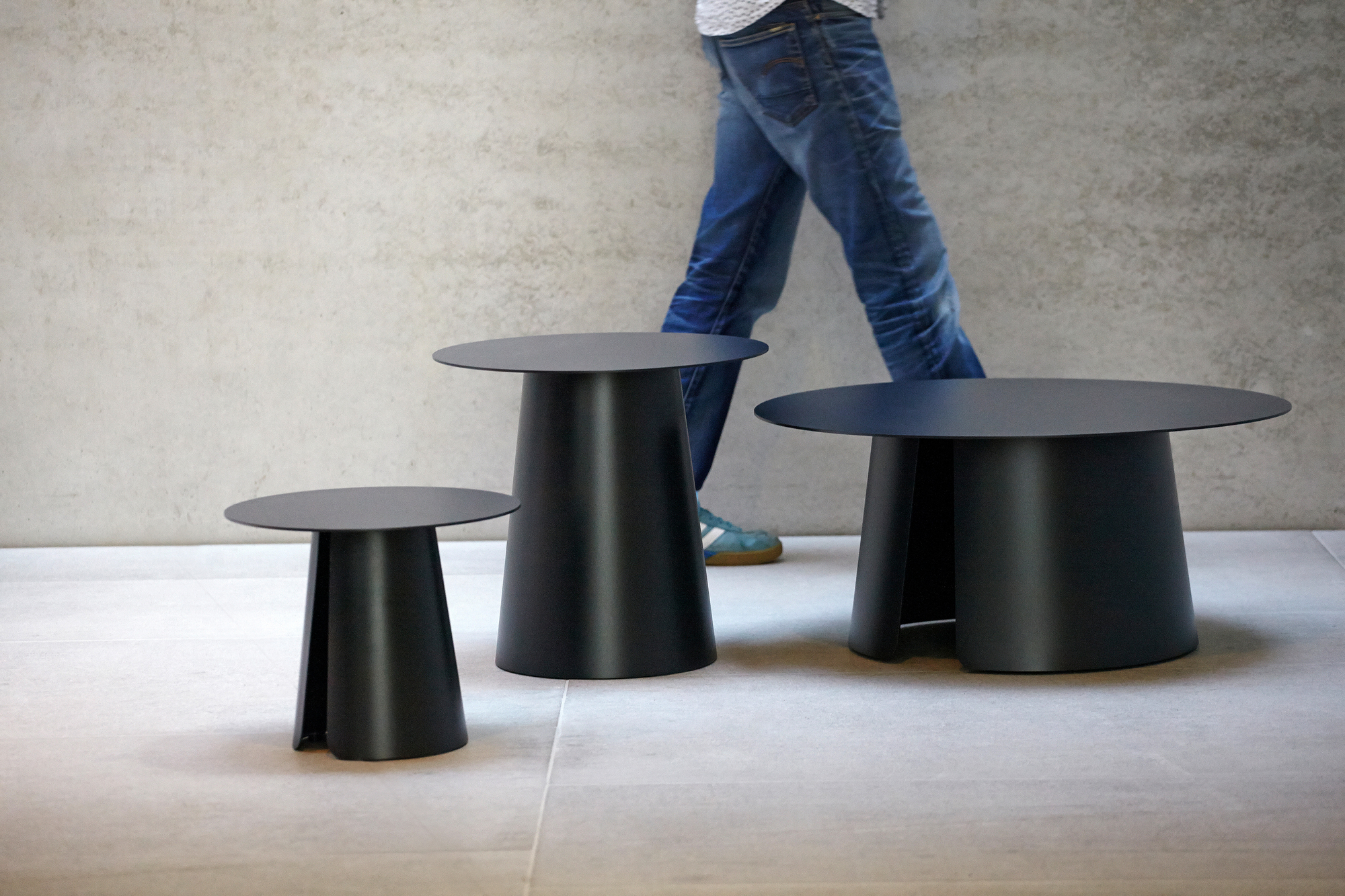 Feel Side Table White Ø40 Jan Kurtz