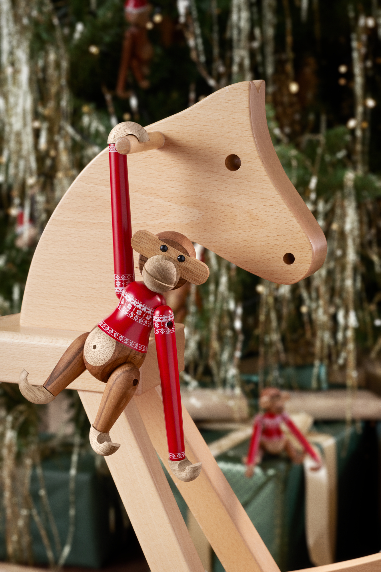 Christmas Jumper Monkey 2024 small wooden figure Kay Bojesen