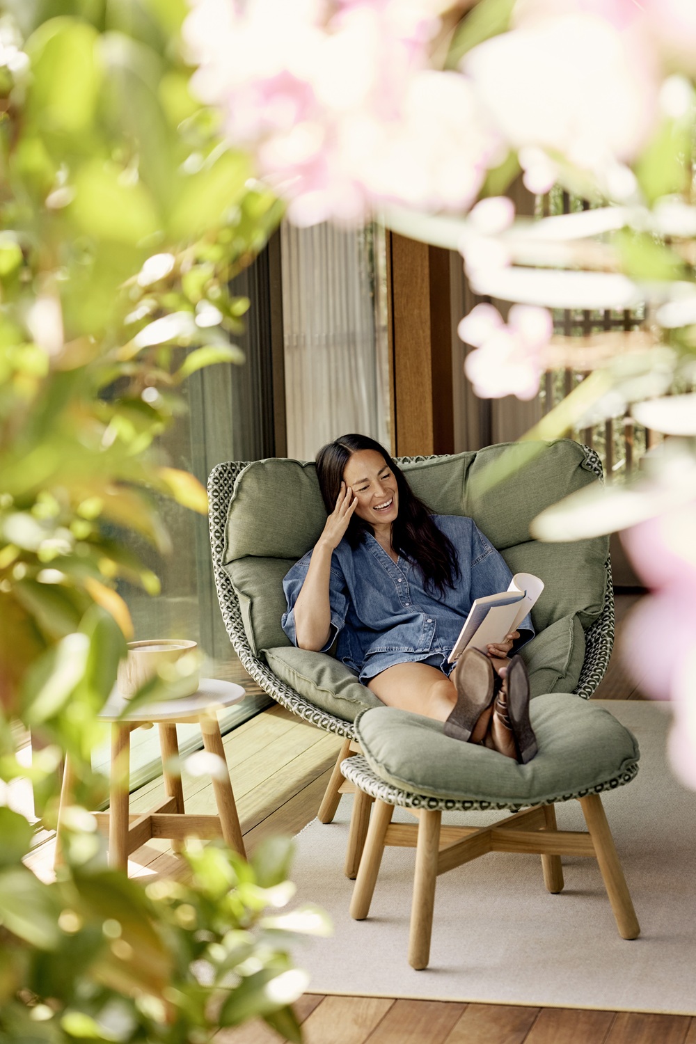 Mbrace Outdoor Wing chair High-back Dedon