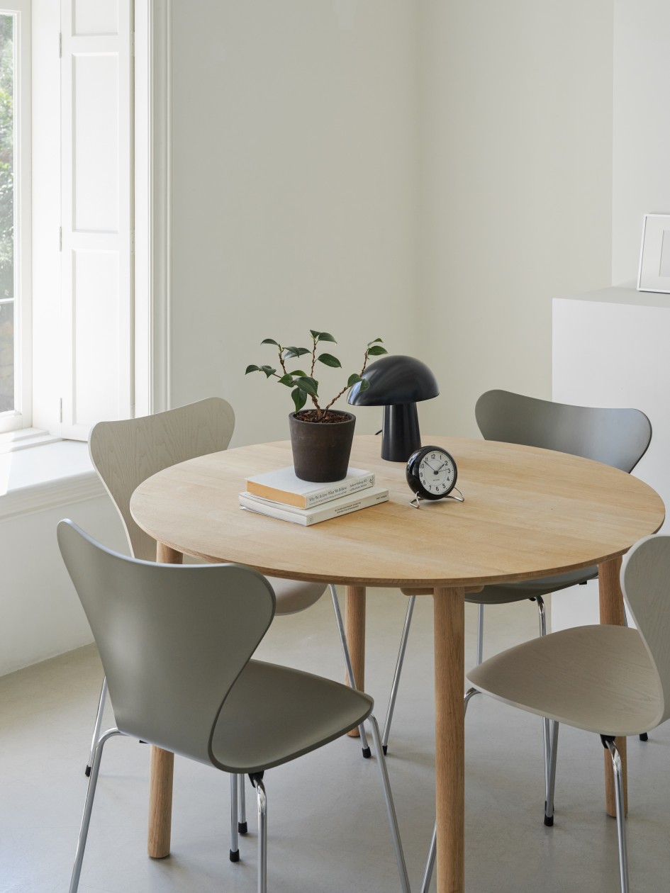 Hven table Ø 110 x H 73 cm Skagerak by Fritz Hansen