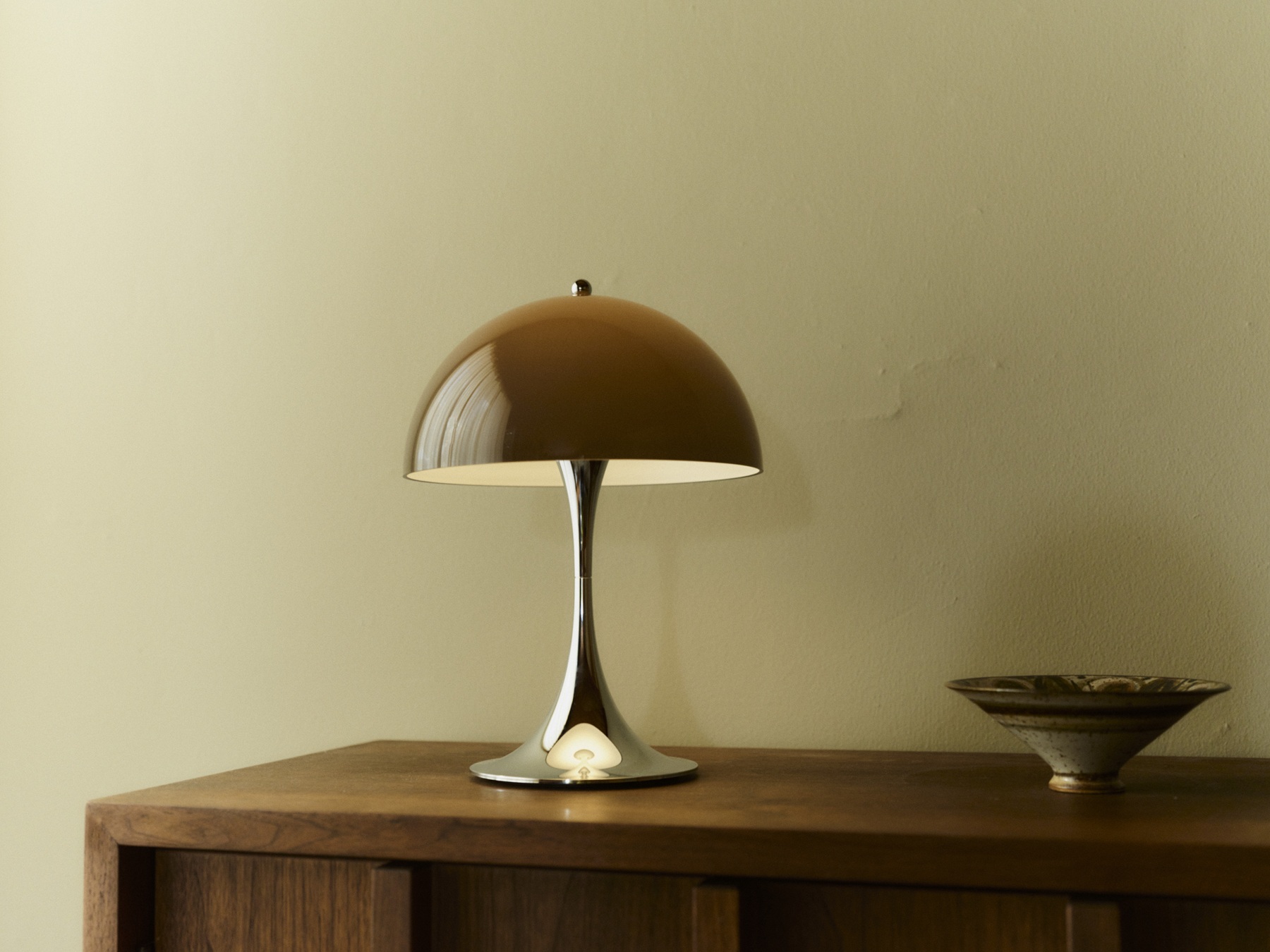 Panthella Originals 250 Portable Chrome Rechargeable lamp / table lamp Louis Poulsen