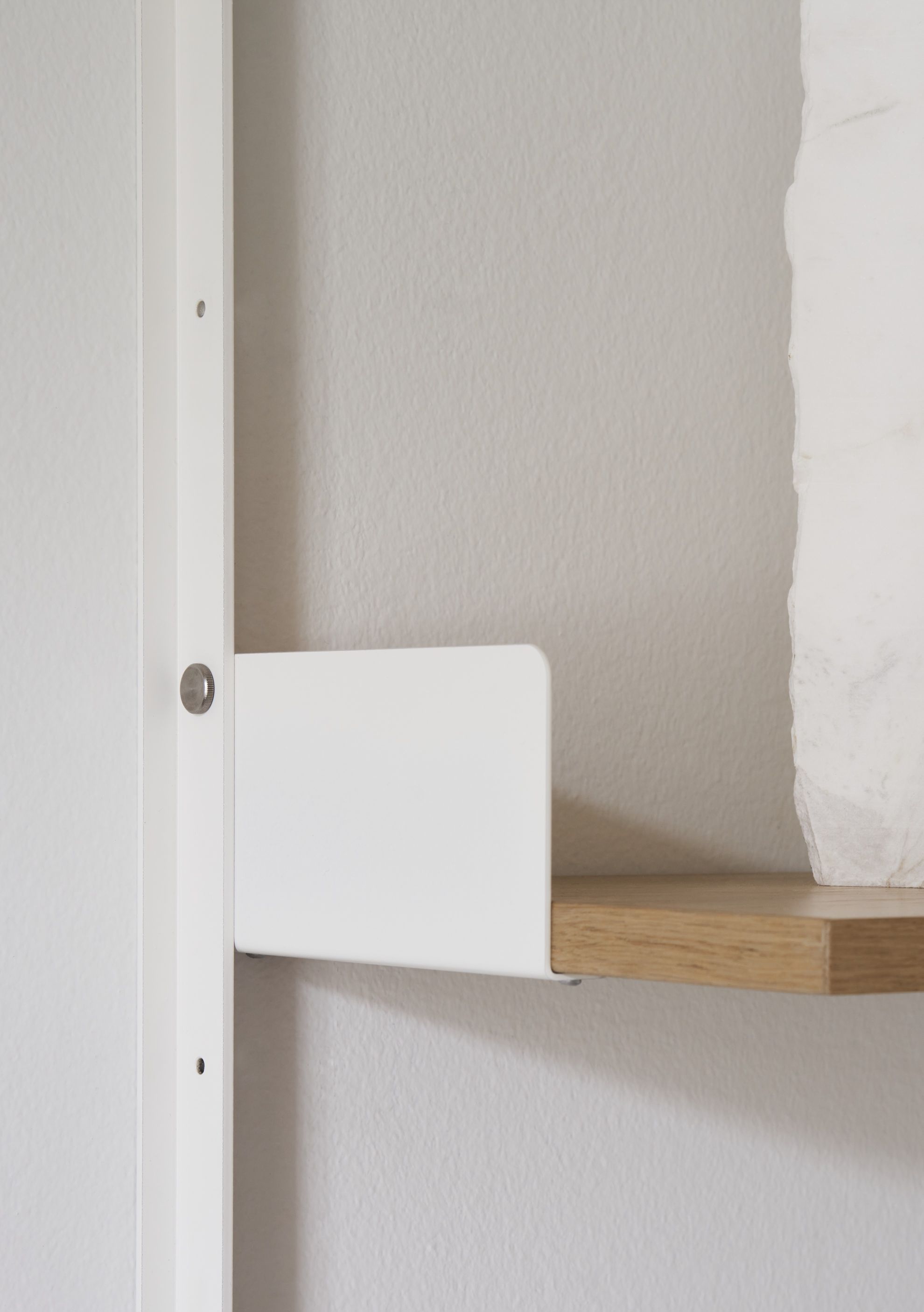 Wall Shelf 450 Oak New Works