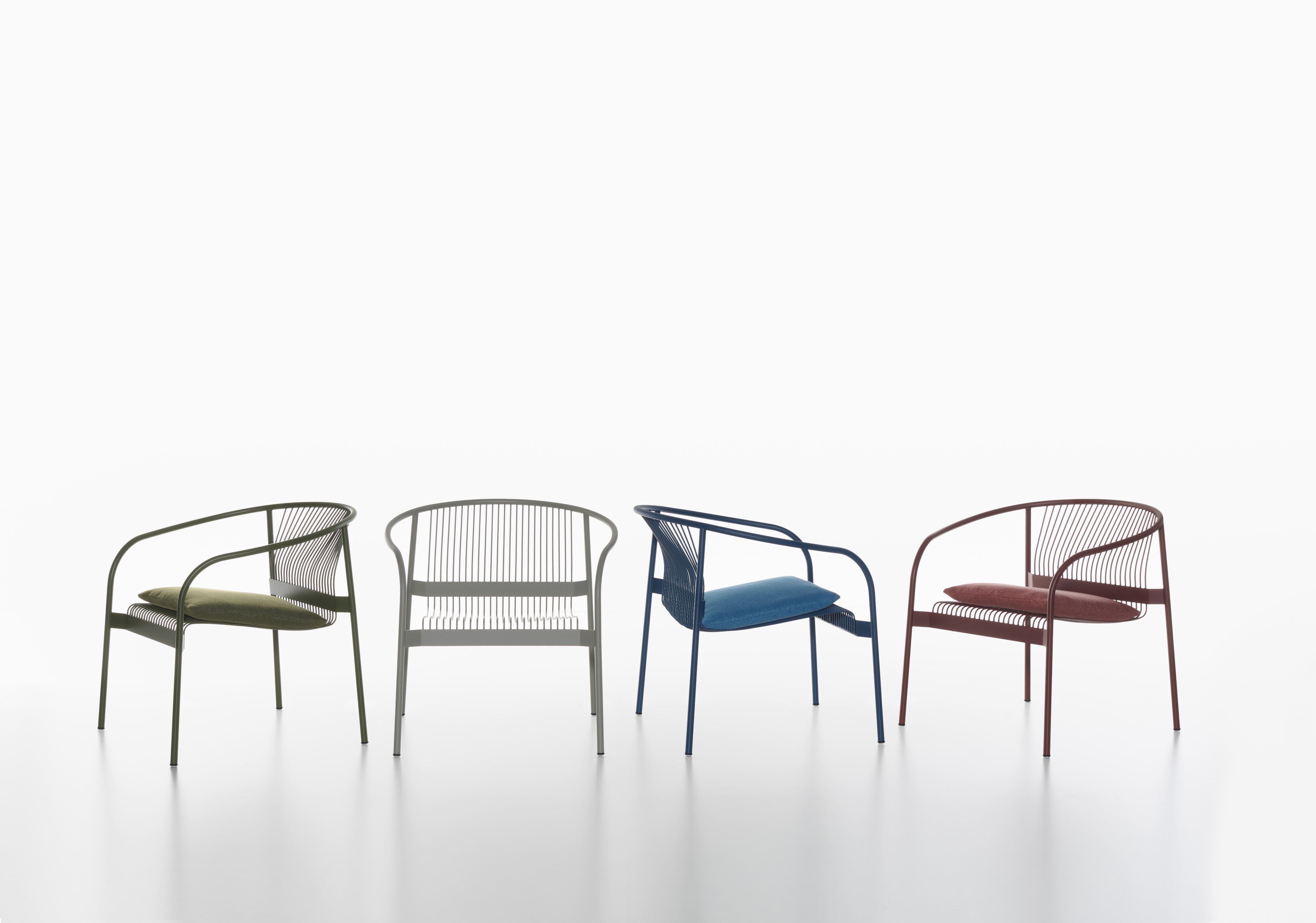 Velit Lounge Chair Indoor / Outdoor Armchair Plank
