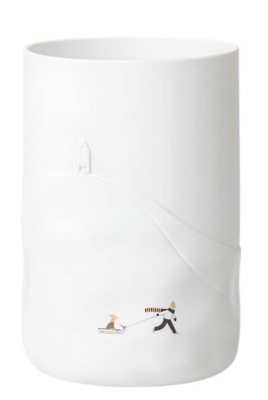 Snow day vase dog sled wheels