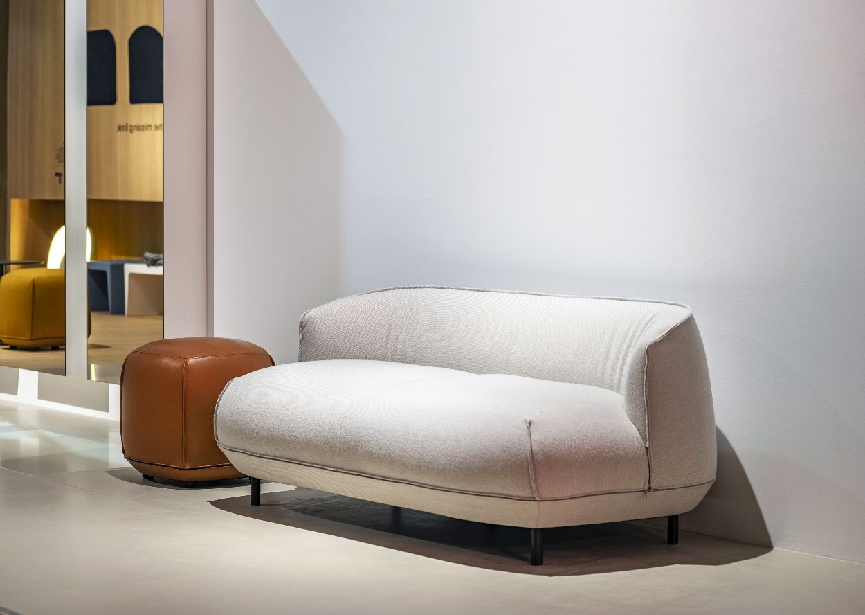 Brioni 2-seater sofa Kristalia