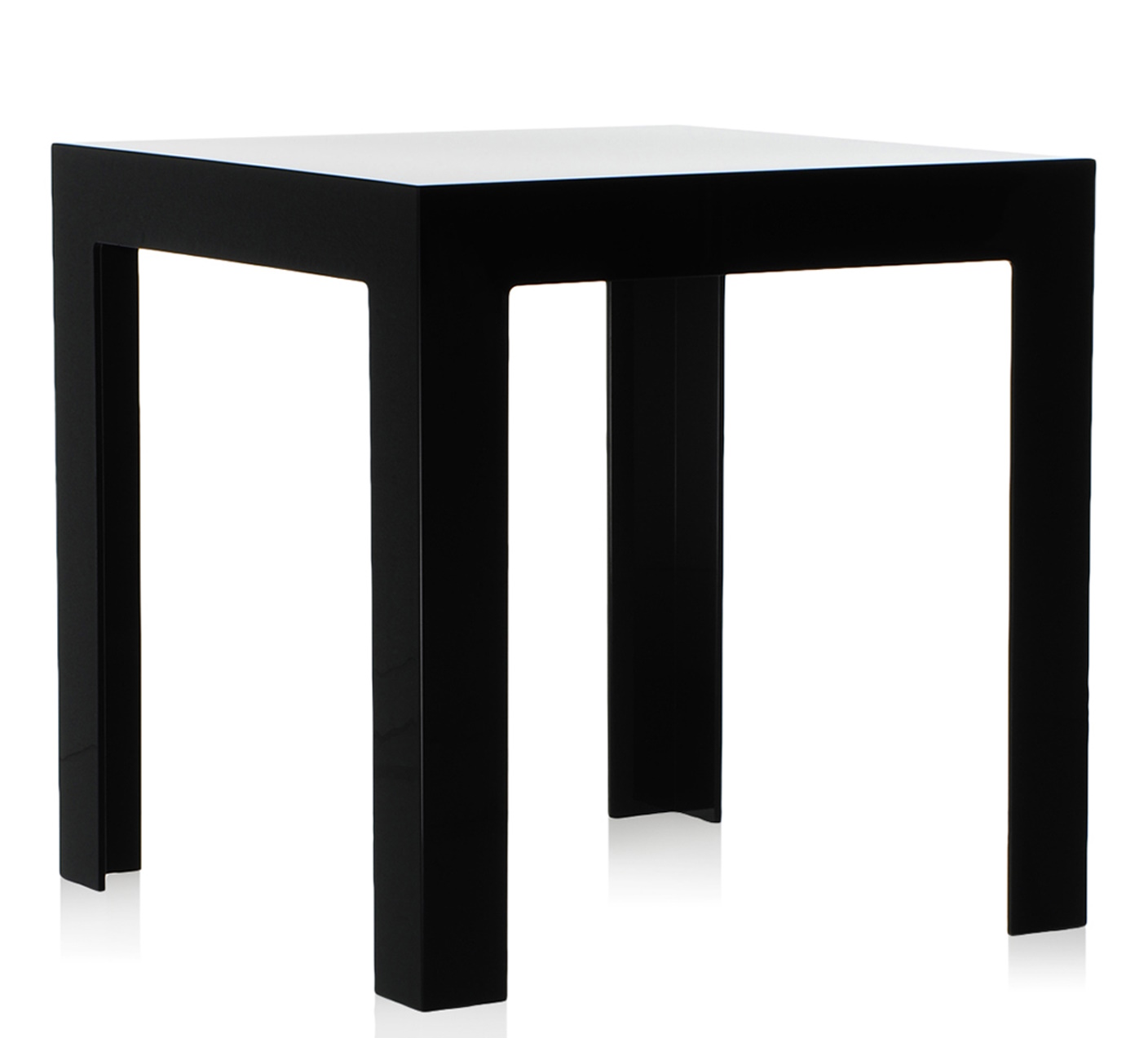 Schwarzer Jolly Beistelltisch von Kartell mit quadratischer, weißer Tischplatte und minimalistischem Design.