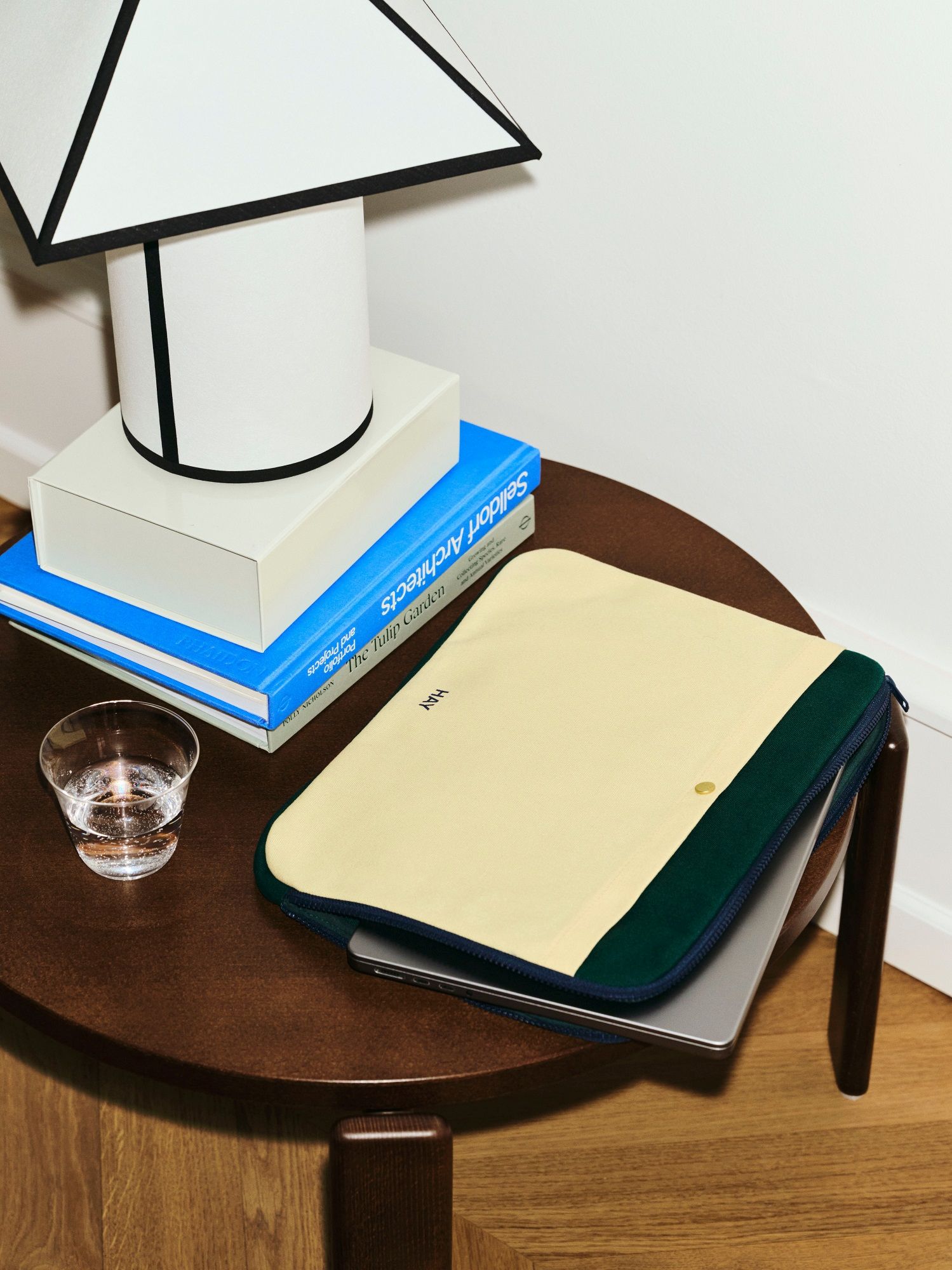 Ava Pyramid Table Lamp Table lamp Hay