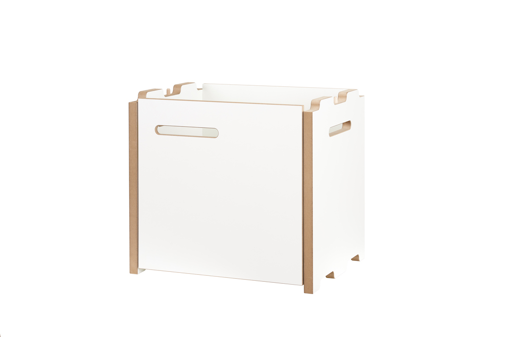 Tojo Halbstark Add-on Module with Door Right Shelf Series Tojo Tojo Halbstark Anbaumodul mit Tür rechts, weißes Regalmodul aus Holz für flexible Regalsysteme.