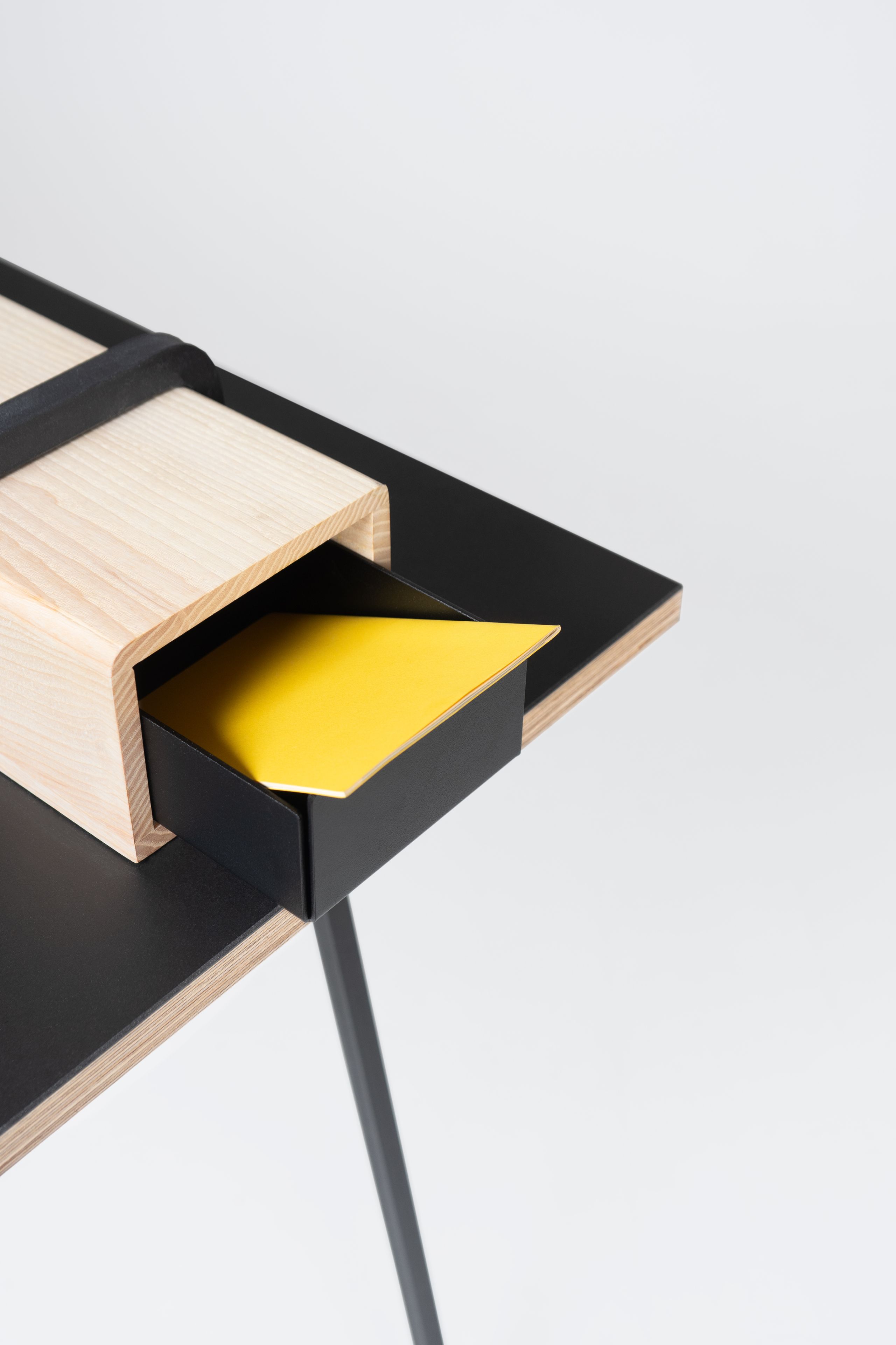 Kurt Desk Nils Holger Moormann