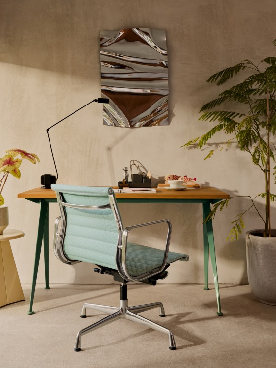 Tabouret Métallique Metallic Stool Vitra