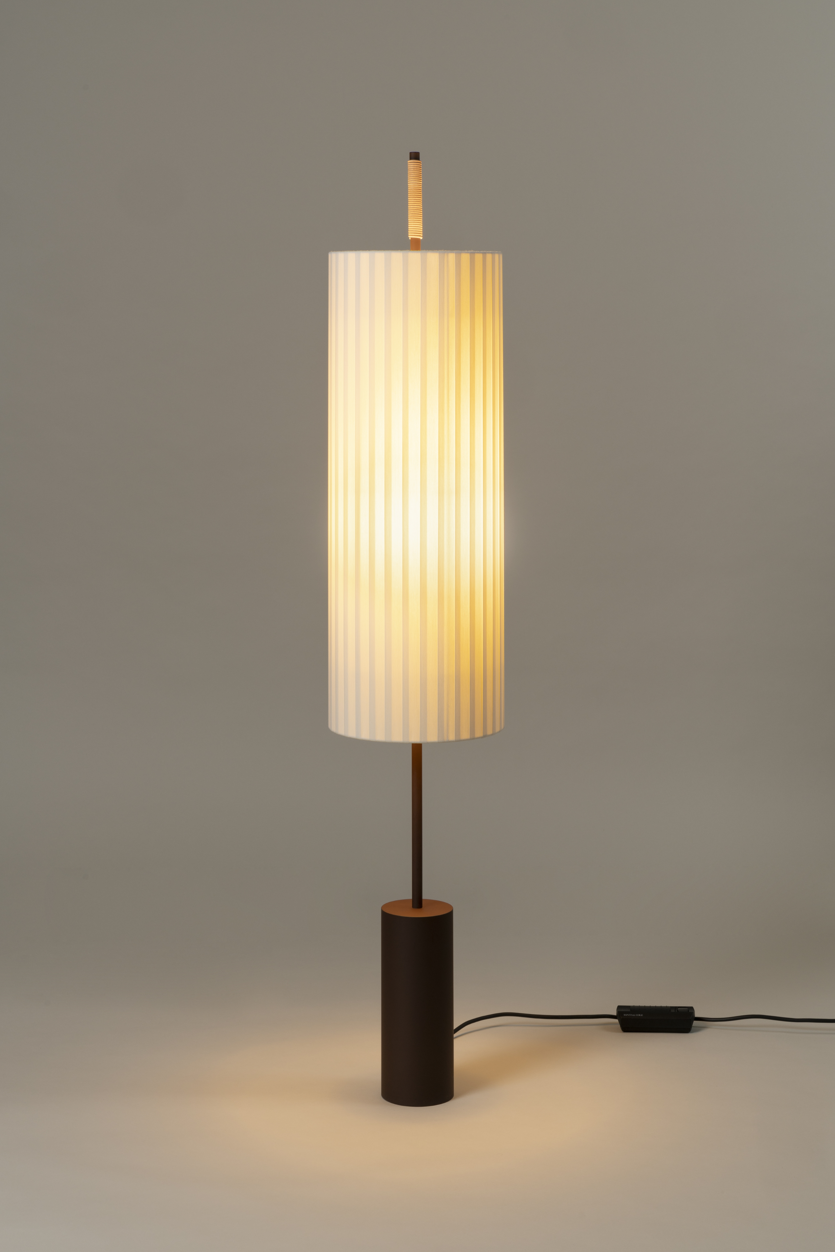 Dorica Floor lamp Santa & Cole