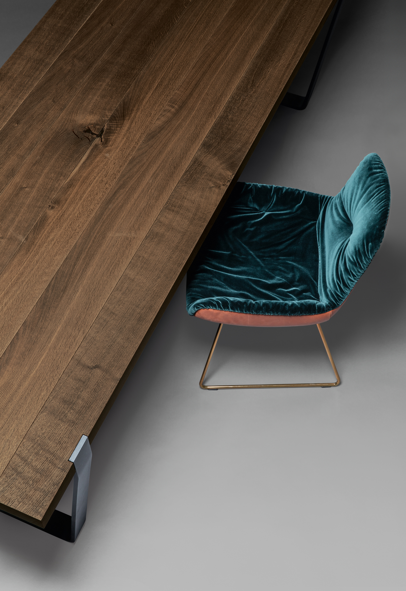 BB 11 Clamp table smoked oak Janua