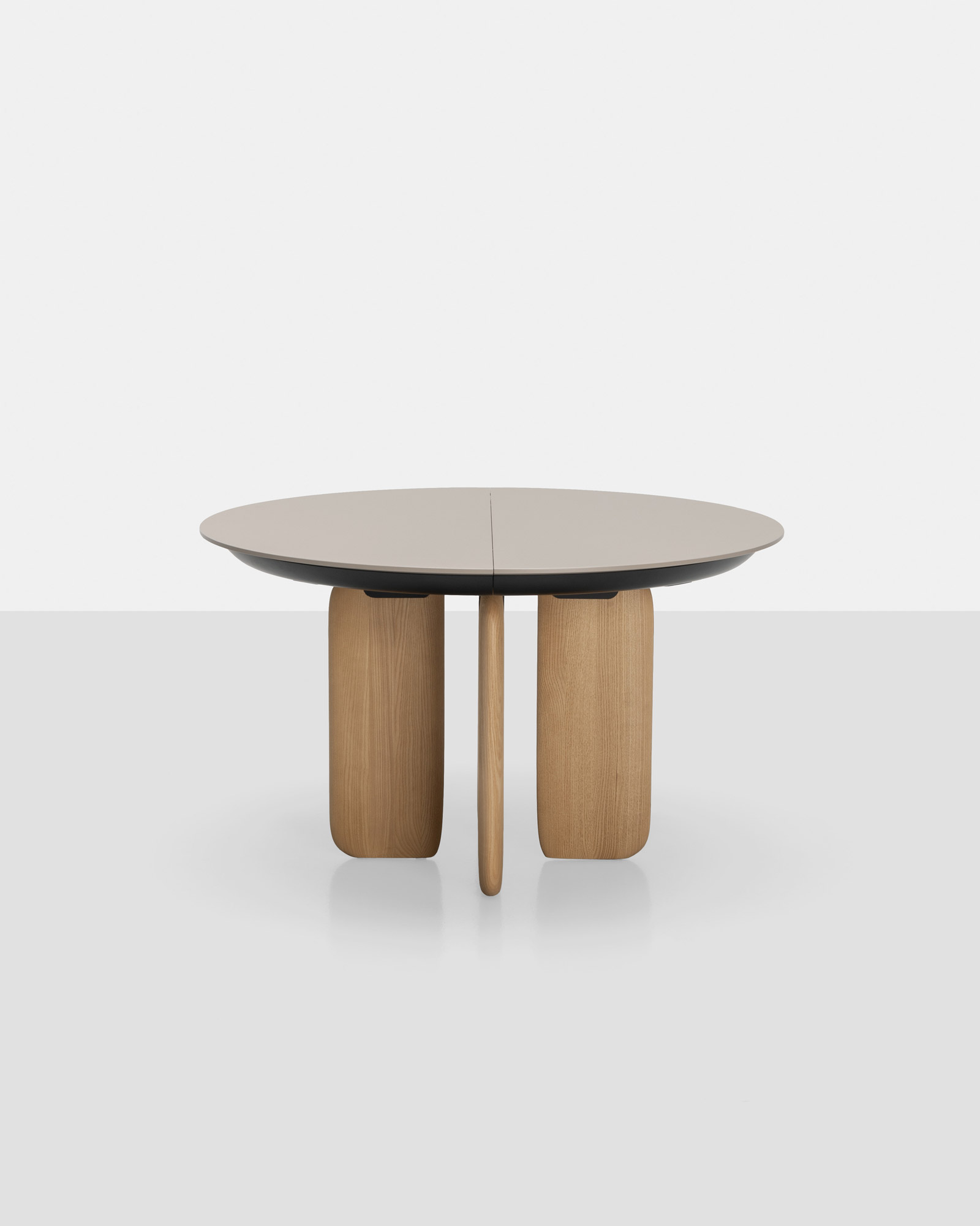 Pala Extendable table / Dining table Kristalia