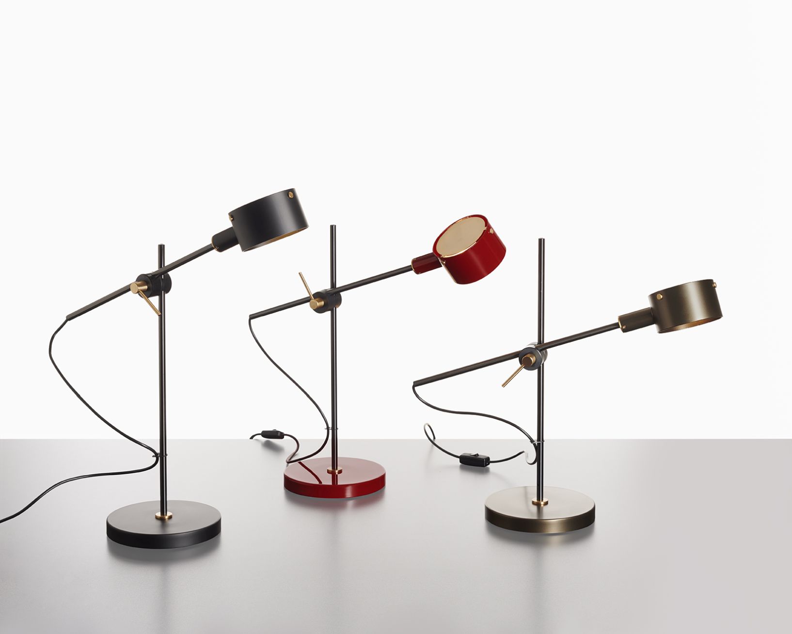 G.O. 252 table lamp Oluce G.O. 252 table lamp Oluce