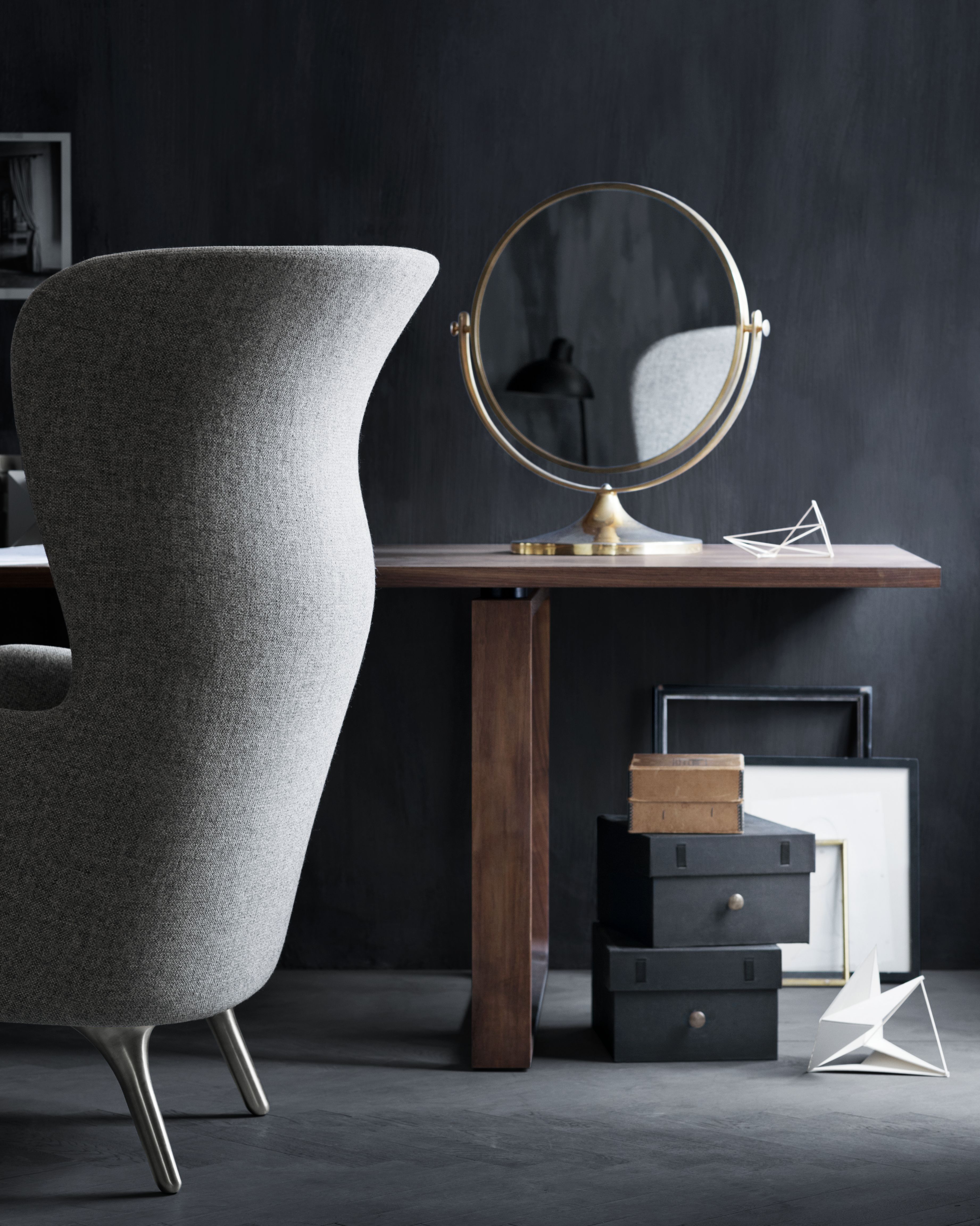 Ro Armchair Wood Fritz Hansen