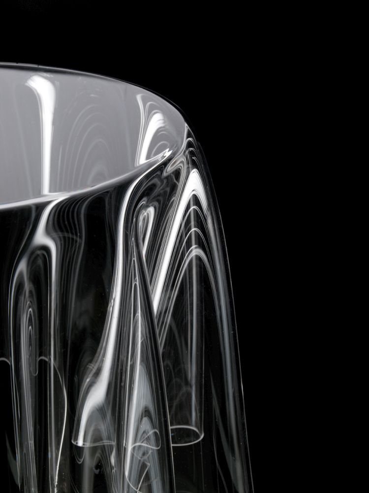 Essey Grand Illusion Side Table transparent Klein & More