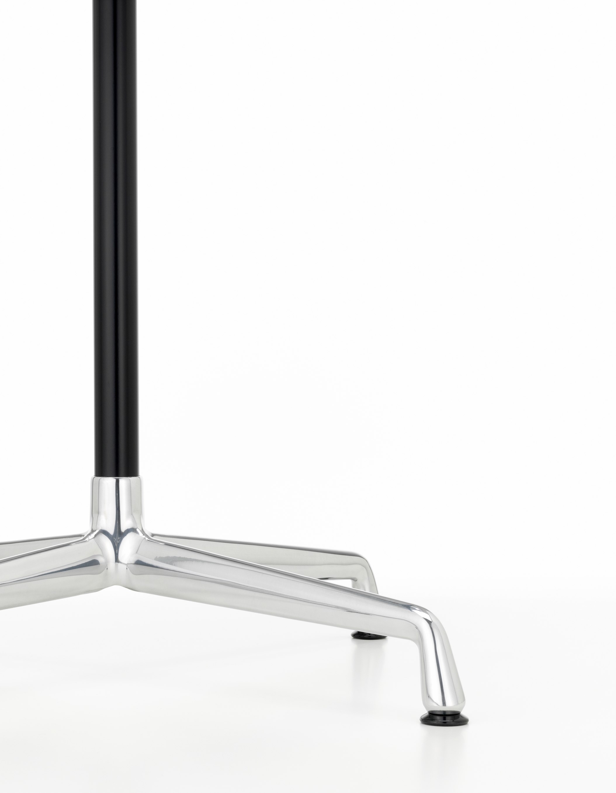 Eames Contract Table Square Vitra