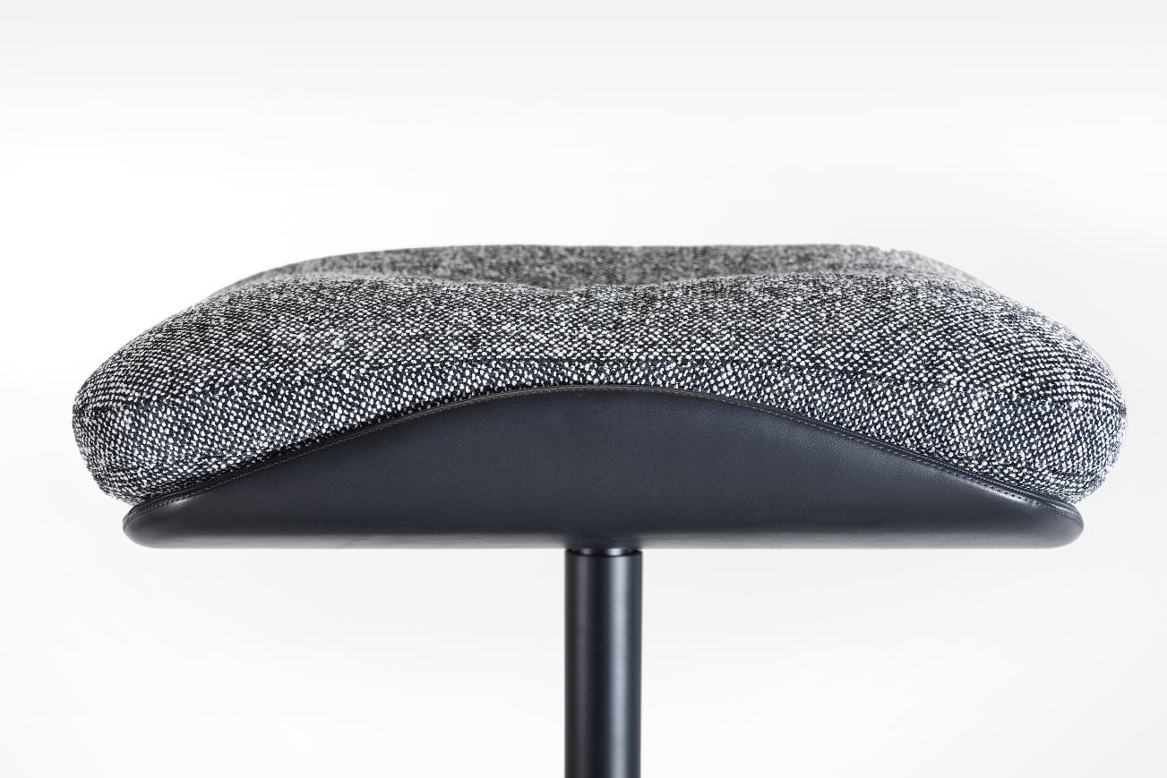 Rei stool Prostoria 