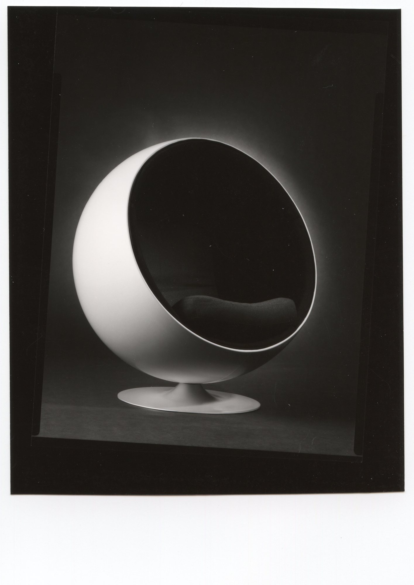 Ball Chair Eero Aarnio Originals