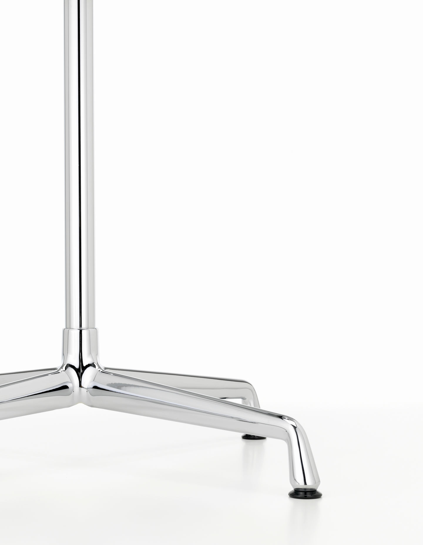Eames Contract Tables High Standing Table 75x75 cm Vitra 