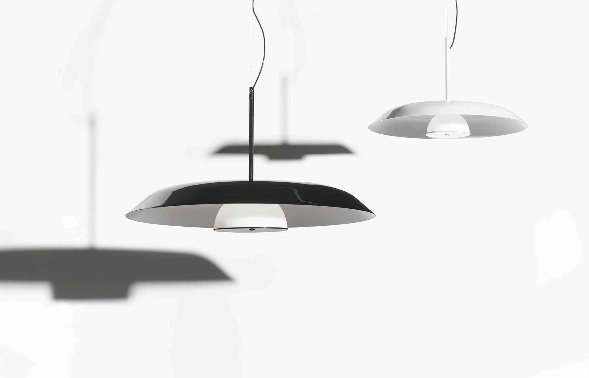 Iride 879 pendant light Ø85cm Oluce