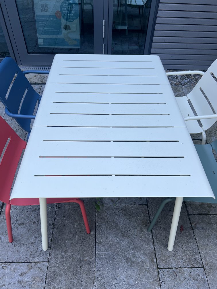 Vapio outdoor table combination Weishäupl Exhibition piece