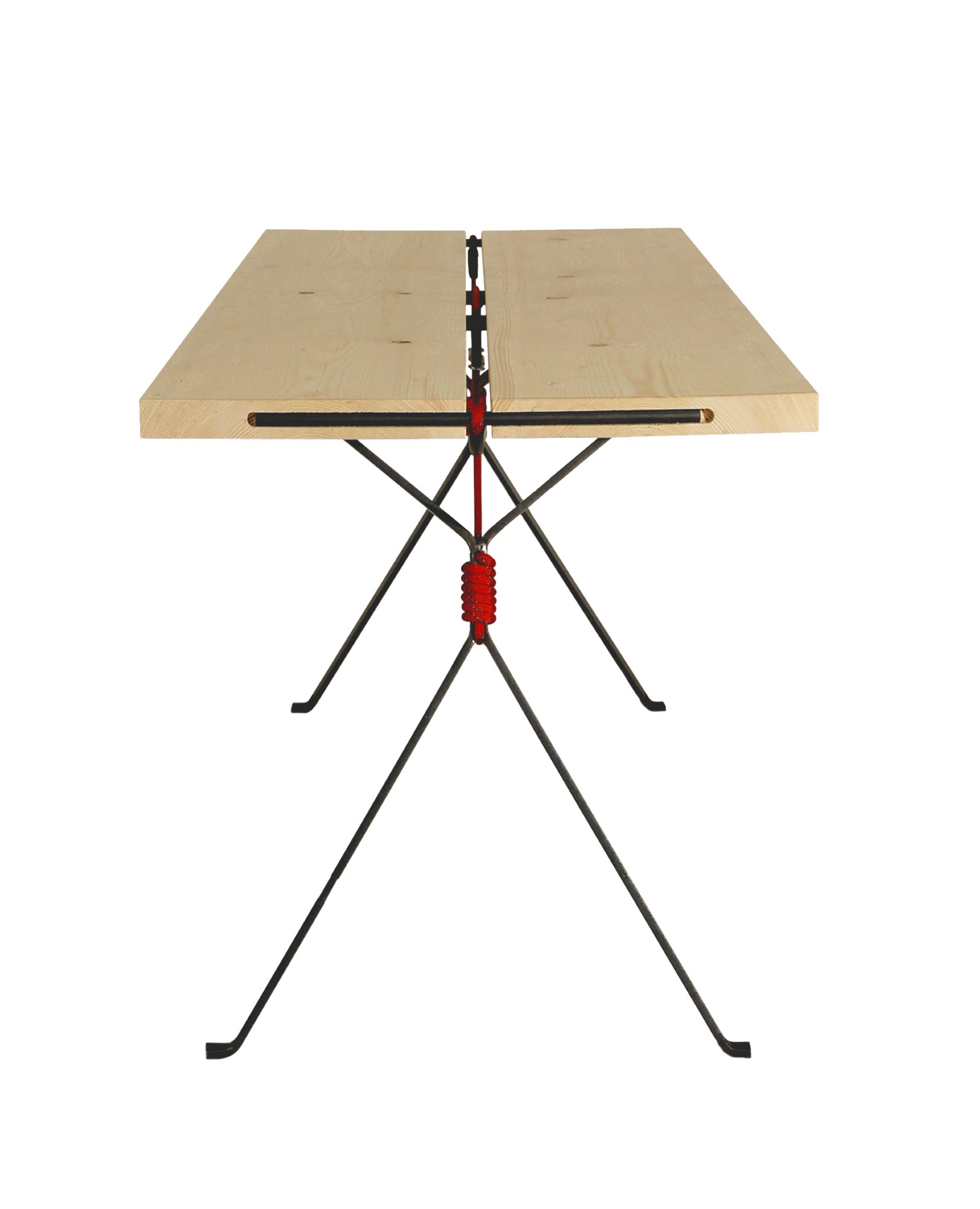 Kampenwand Table Nils Holger Moormann