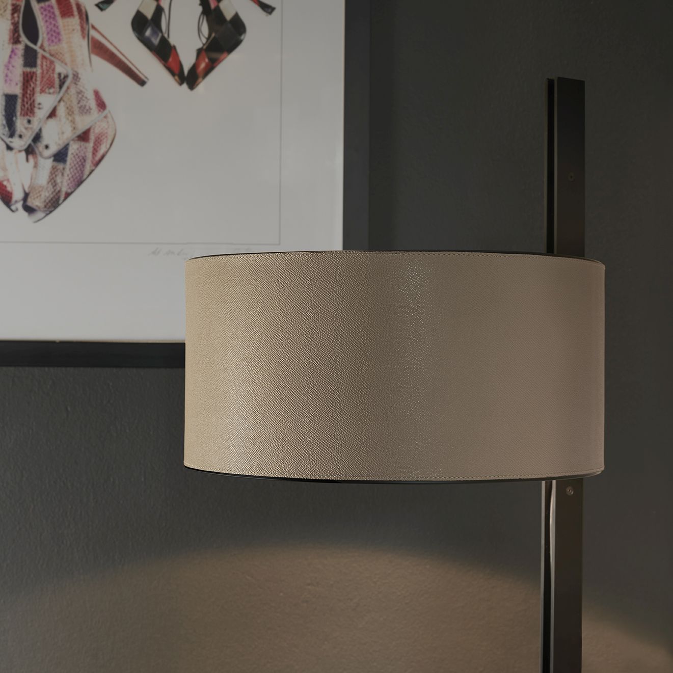 Parallel 296 Table lamp Oluce