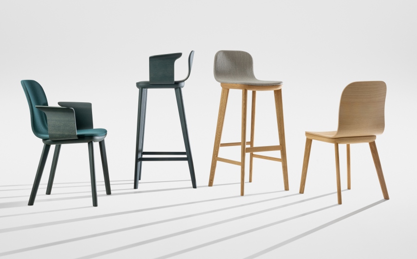 Aeon Comfort Chair Armchair Fully upholstered Zeitraum